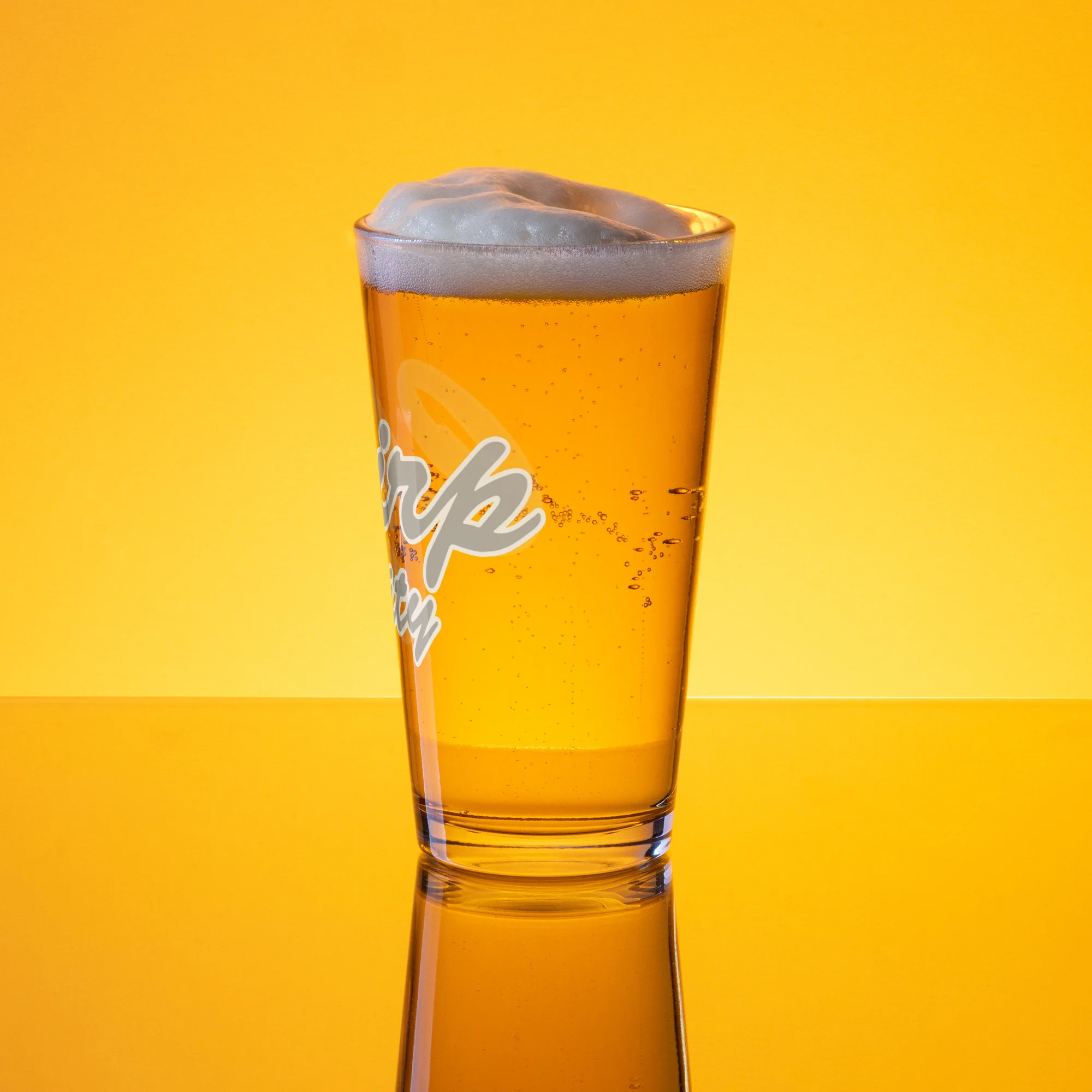 Chirp City Script Shaker pint glass - Image 2