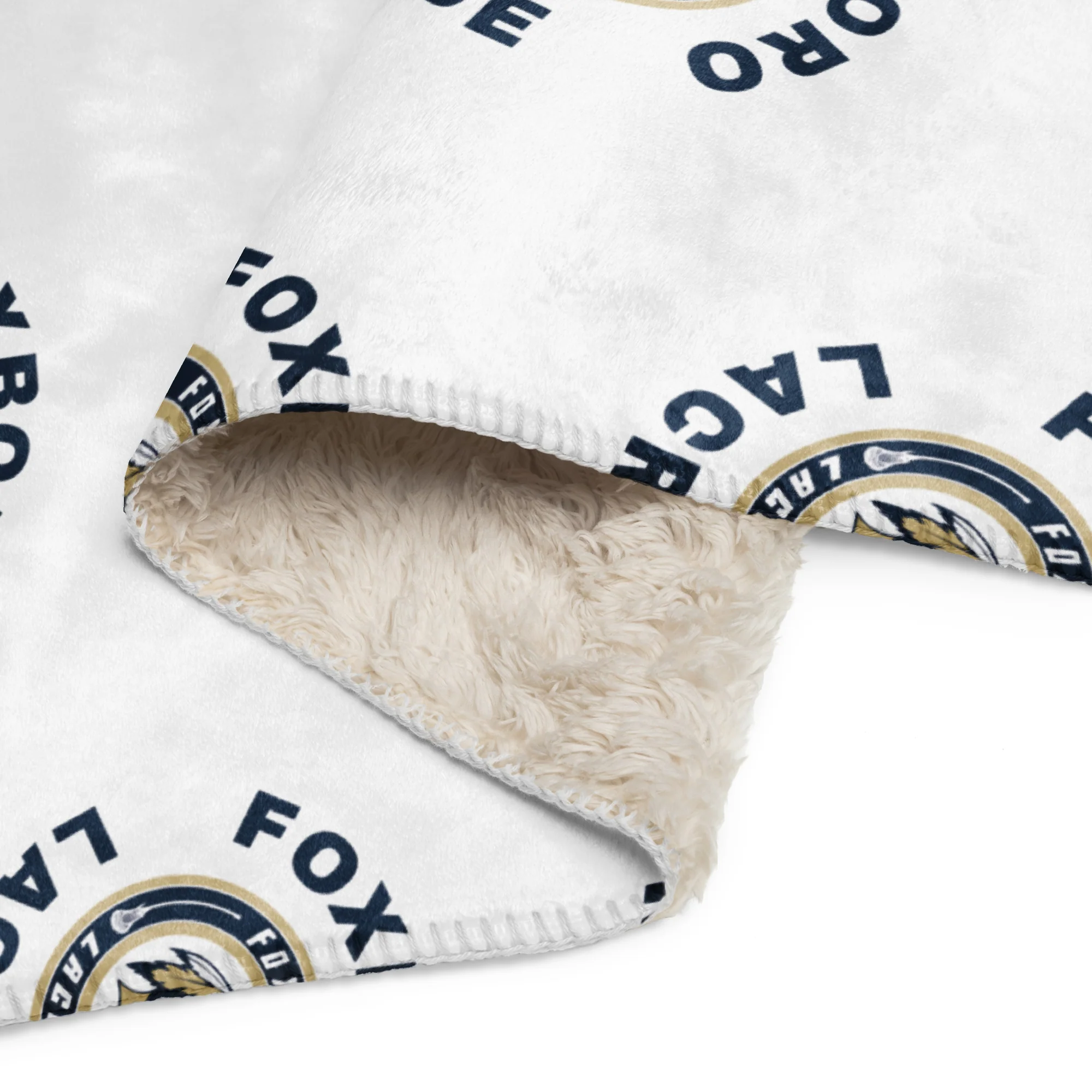 Foxboro Sherpa blanket - Image 5
