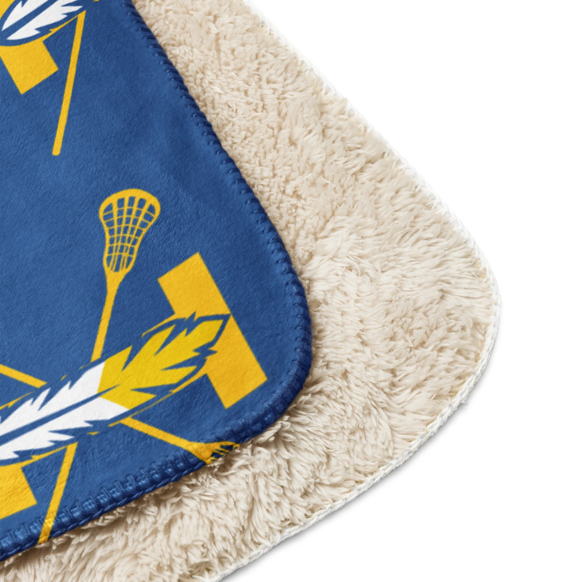Irondequoit Sherpa blanket - Image 4