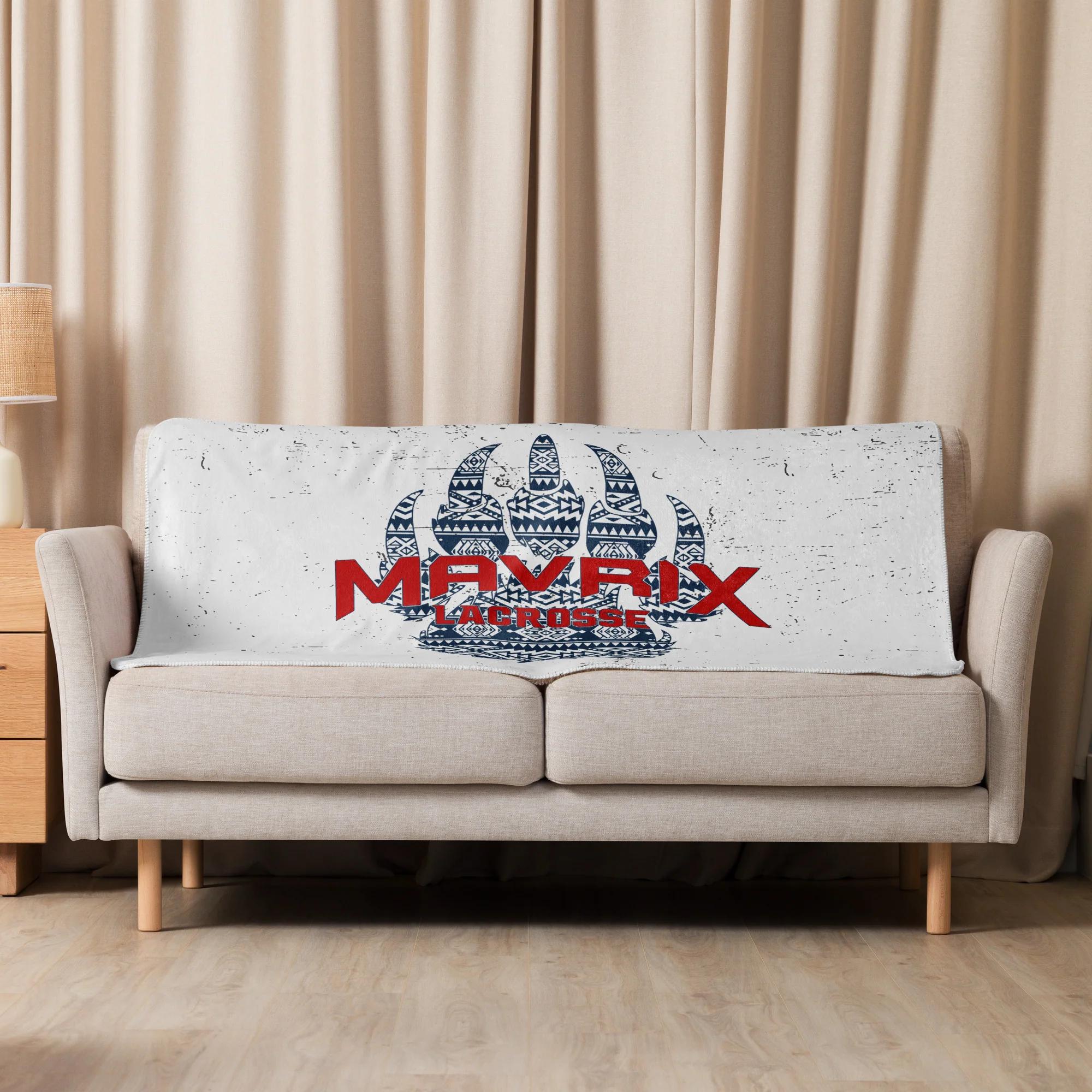 Mavrix Claw Sherpa blanket - Image 3
