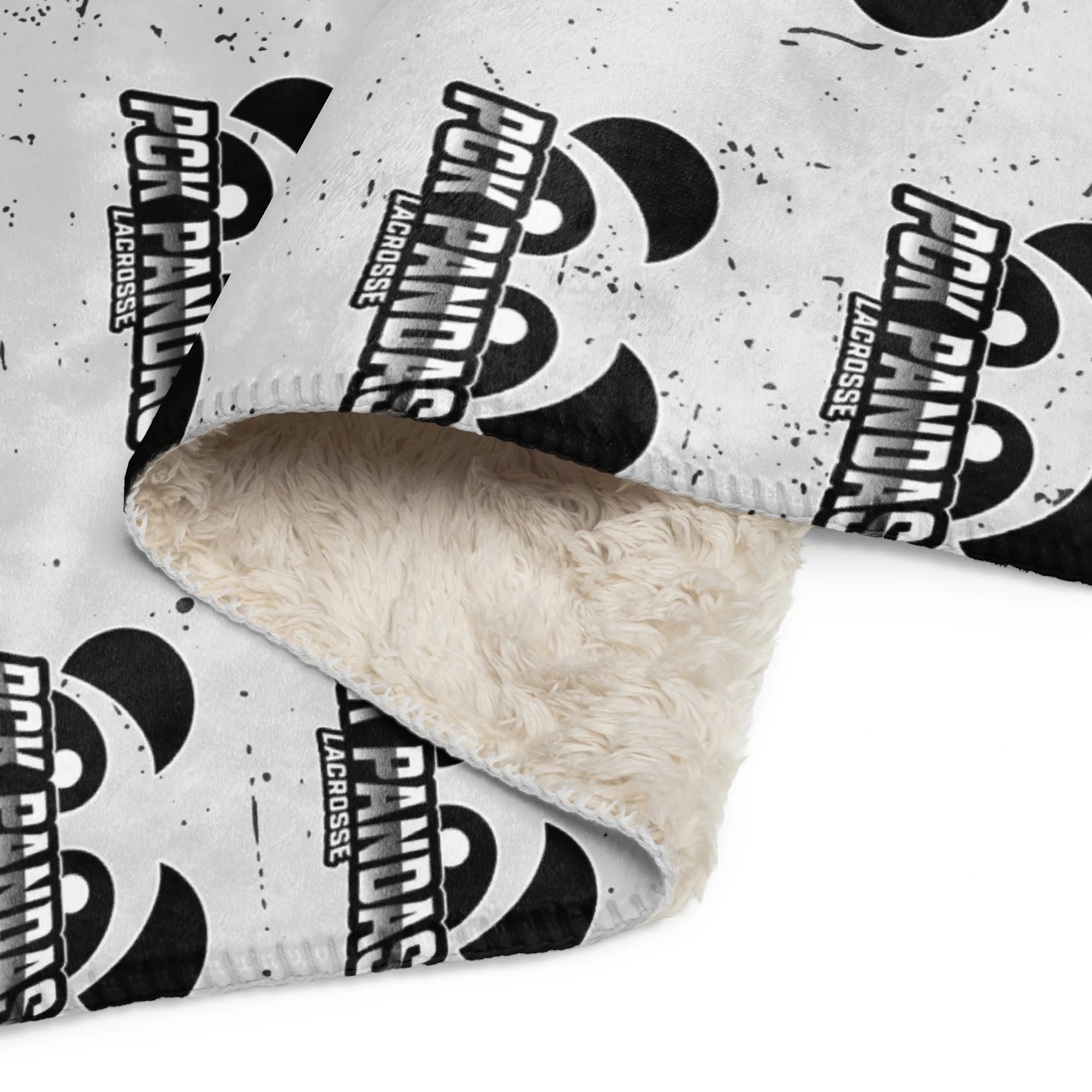 PCK Pandas Sherpa blanket - Image 3