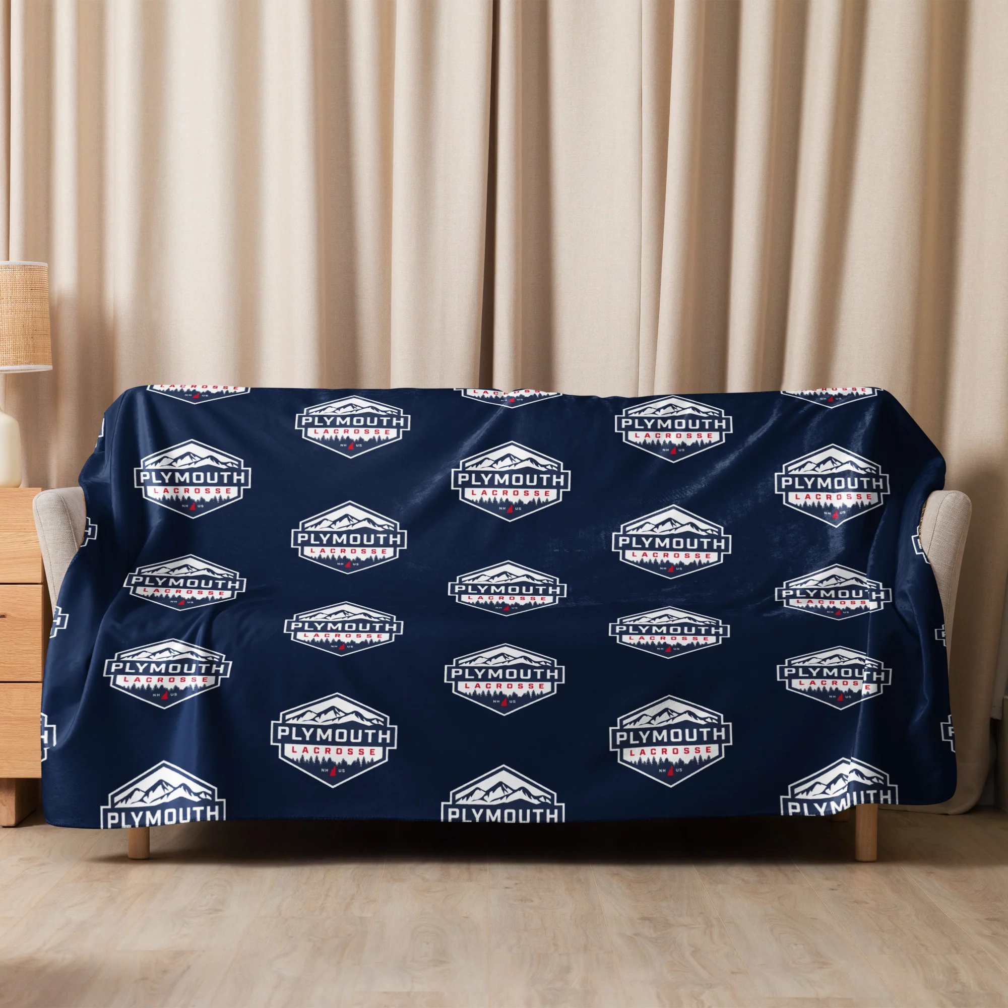 Plymouth Sherpa blanket - Image 6