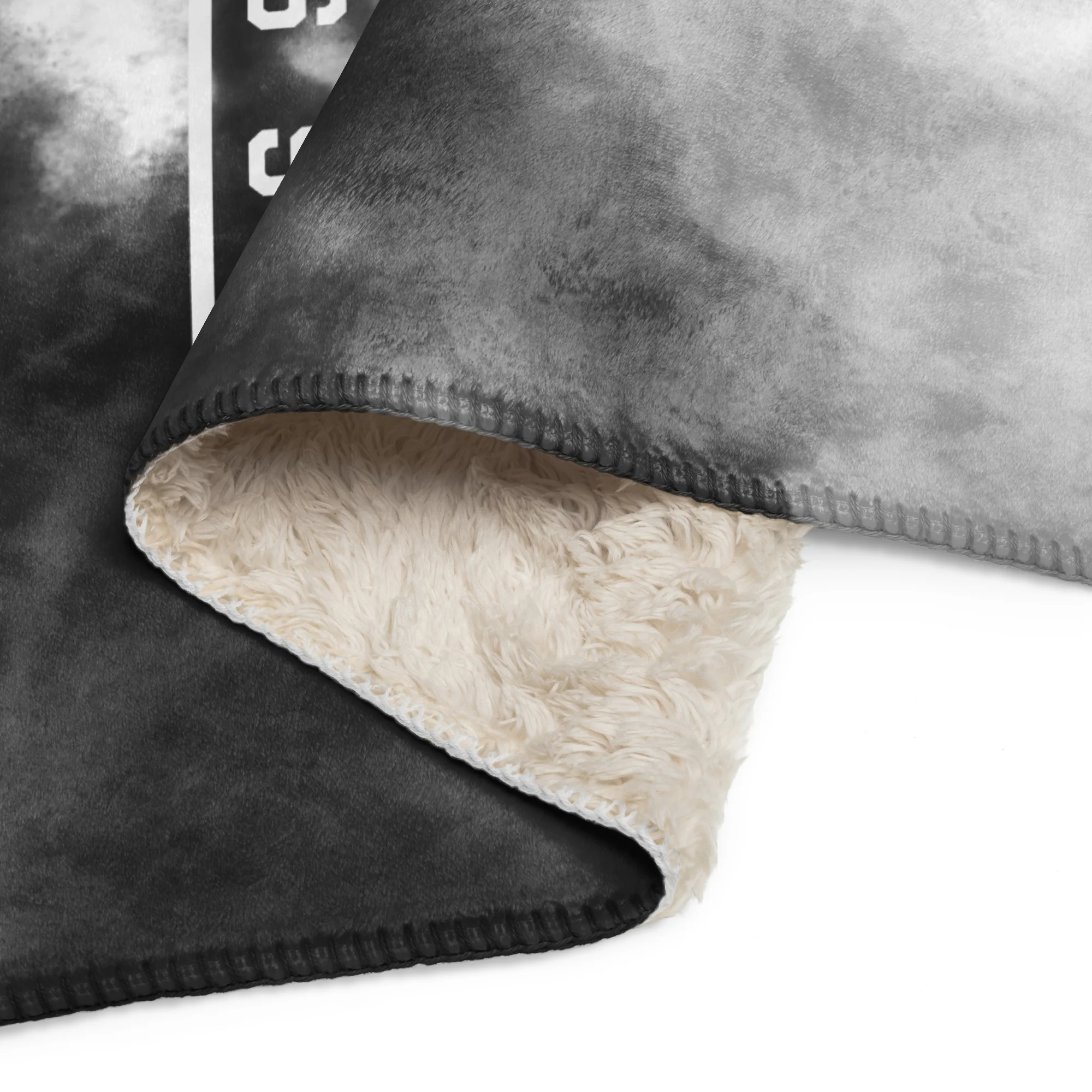 Swarm Sherpa blanket - Image 4